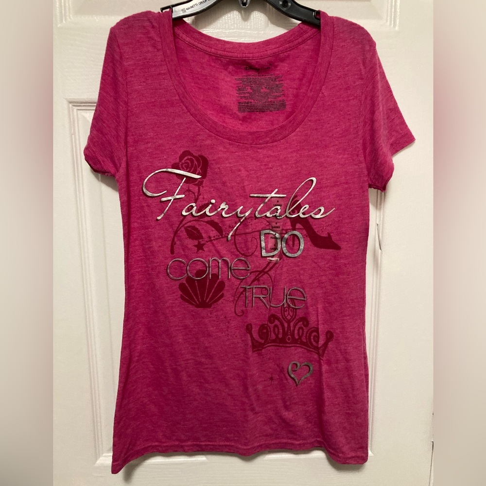 Disney New Women’s Hot Pink Graphic Short Sleeve Shirt #J
